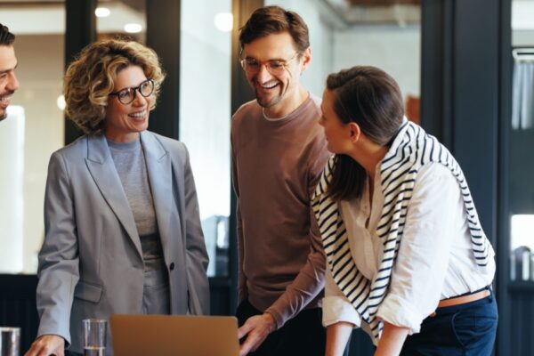 Ontdek de vijf essentiële fases van teamontwikkeling voor een sterker team.